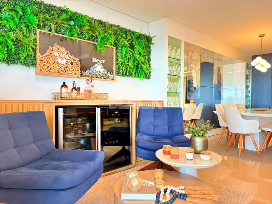 Foto 6 de Apartamento com 4 quartos à venda, 182m2 em Torres - RS