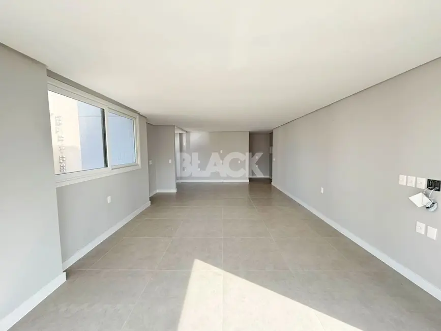 Foto 3 de Apartamento com 2 quartos à venda, 90m2 em Centro, Torres - RS