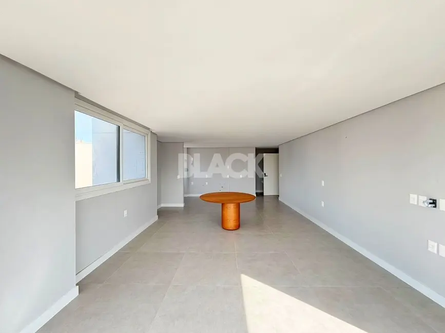 Foto 3 de Apartamento com 2 quartos à venda, 90m2 em Centro, Torres - RS