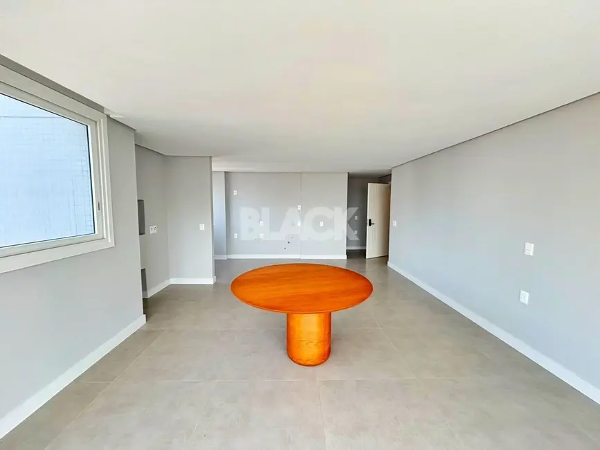 Foto 4 de Apartamento com 2 quartos à venda, 90m2 em Centro, Torres - RS