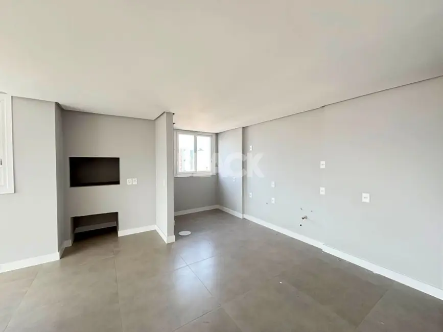 Foto 2 de Apartamento com 2 quartos à venda, 90m2 em Centro, Torres - RS