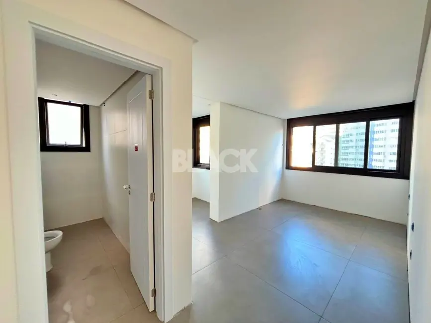 Foto 8 de Apartamento com 3 quartos à venda, 139m2 em Torres - RS