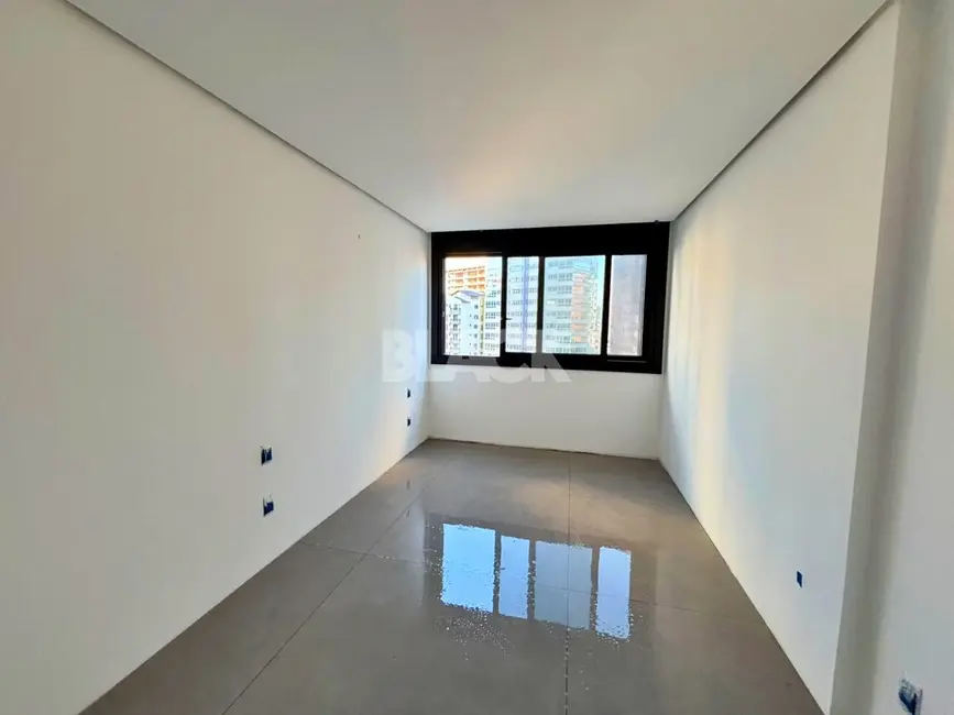 Foto 7 de Apartamento com 3 quartos à venda, 139m2 em Torres - RS