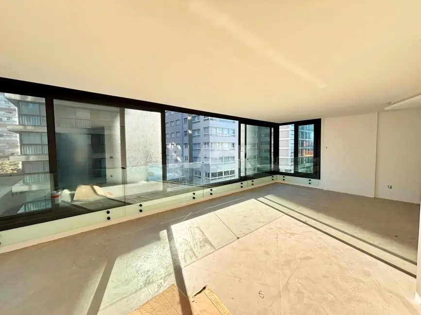 Foto 3 de Apartamento com 3 quartos à venda, 139m2 em Torres - RS