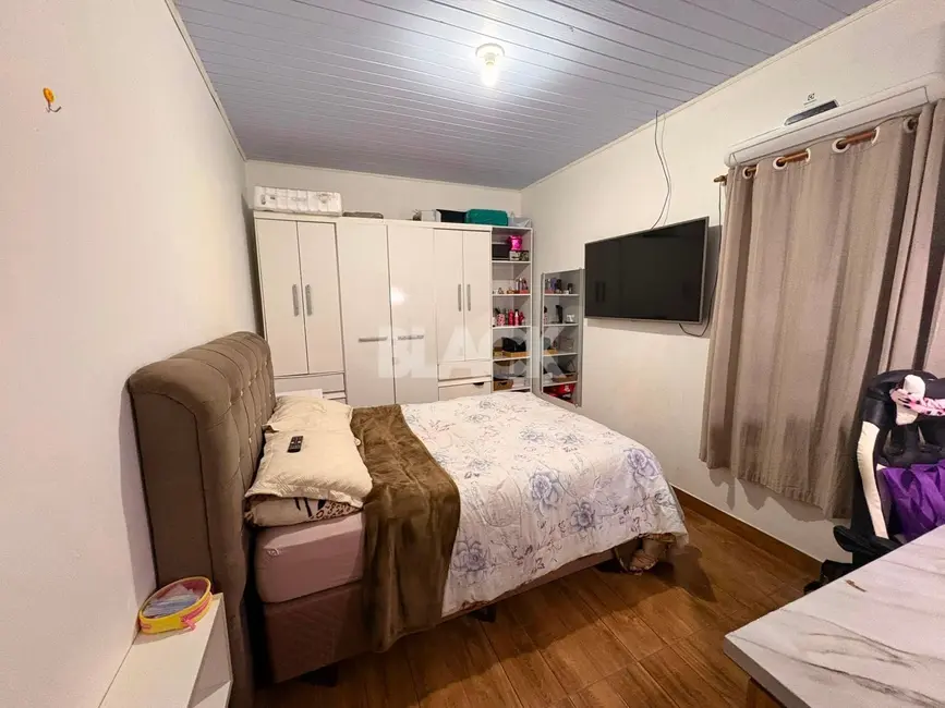 Foto 4 de Casa com 2 quartos à venda, 77m2 em Torres - RS