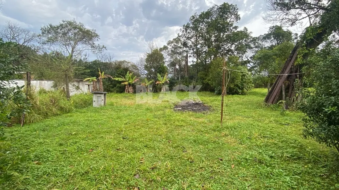 Foto 9 de Casa com 2 quartos à venda, 77m2 em Torres - RS