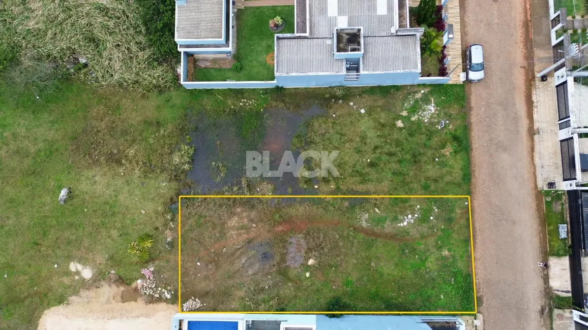 Foto 4 de Terreno / Lote à venda, 384m2 em Torres - RS