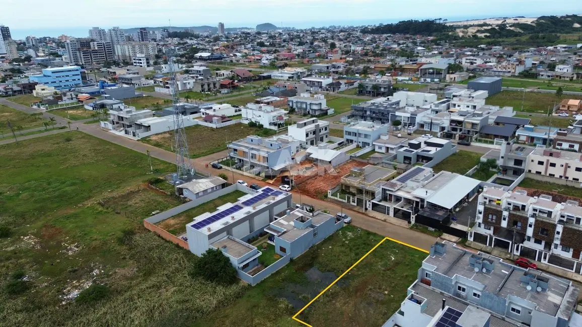 Foto 5 de Terreno / Lote à venda, 384m2 em Torres - RS