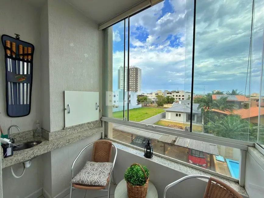 Foto 4 de Apartamento com 2 quartos à venda, 66m2 em Centro, Torres - RS