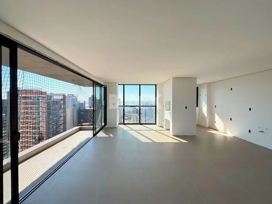 Foto 2 de Apartamento com 3 quartos à venda, 113m2 em Torres - RS