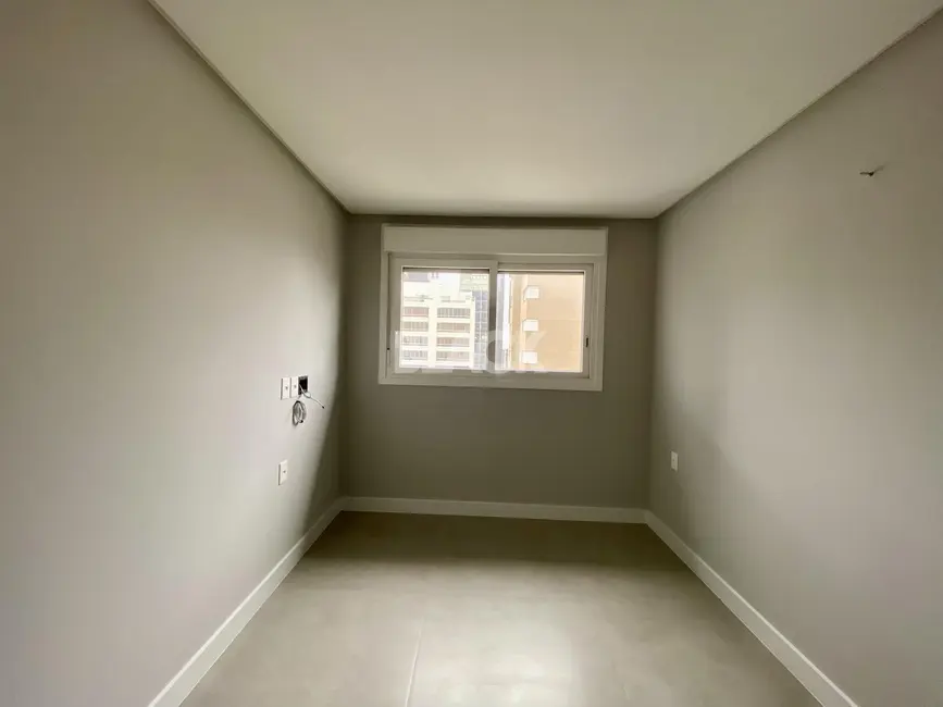 Foto 7 de Apartamento com 2 quartos à venda, 77m2 em Centro, Torres - RS