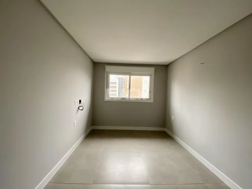 Foto 5 de Apartamento com 2 quartos à venda, 77m2 em Centro, Torres - RS