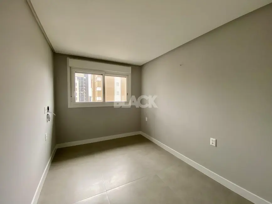 Foto 6 de Apartamento com 2 quartos à venda, 77m2 em Centro, Torres - RS