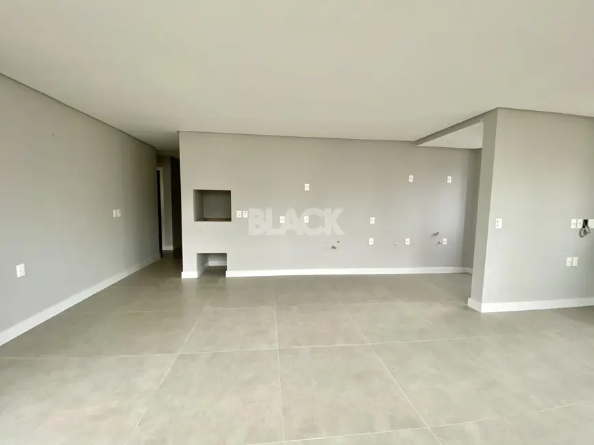 Foto 3 de Apartamento com 2 quartos à venda, 77m2 em Centro, Torres - RS