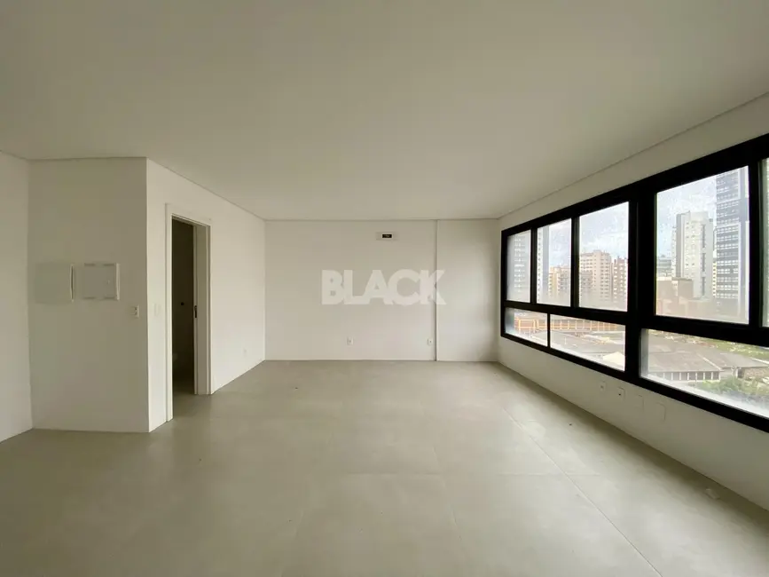 Foto 2 de Apartamento com 1 quarto à venda, 53m2 em Centro, Torres - RS