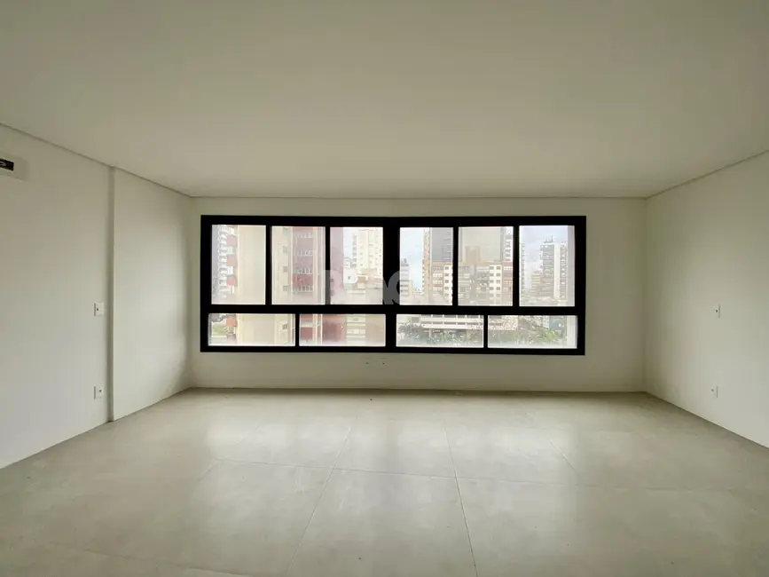 Foto 5 de Apartamento com 1 quarto à venda, 53m2 em Centro, Torres - RS