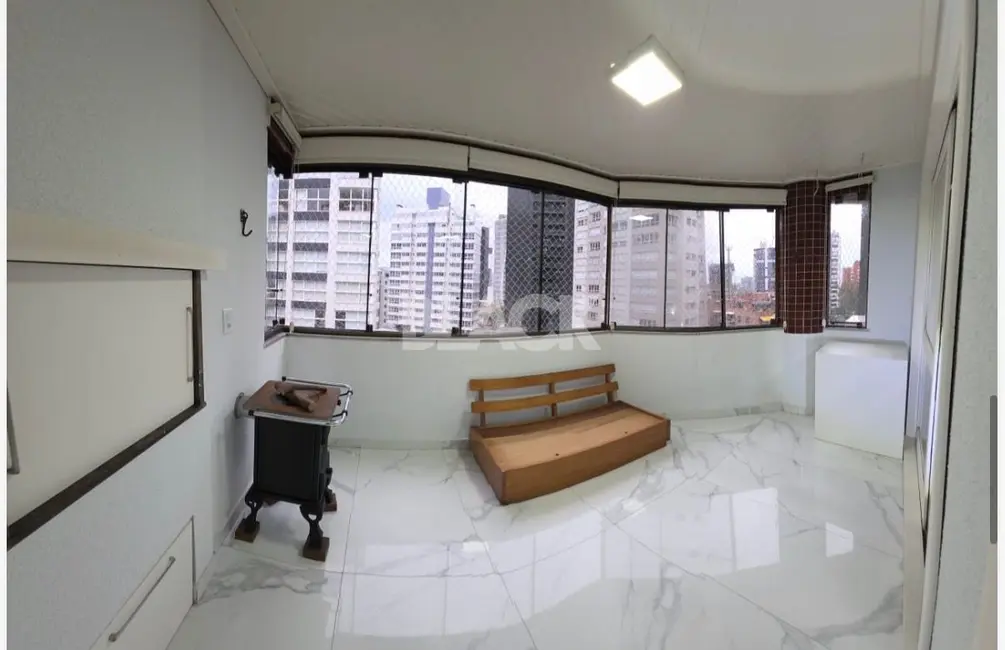 Foto 9 de Apartamento com 2 quartos à venda, 76m2 em Torres - RS
