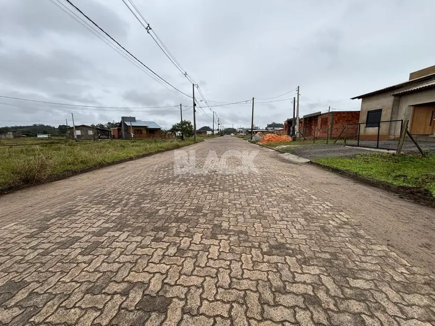 Foto 4 de Terreno / Lote à venda, 360m2 em Torres - RS