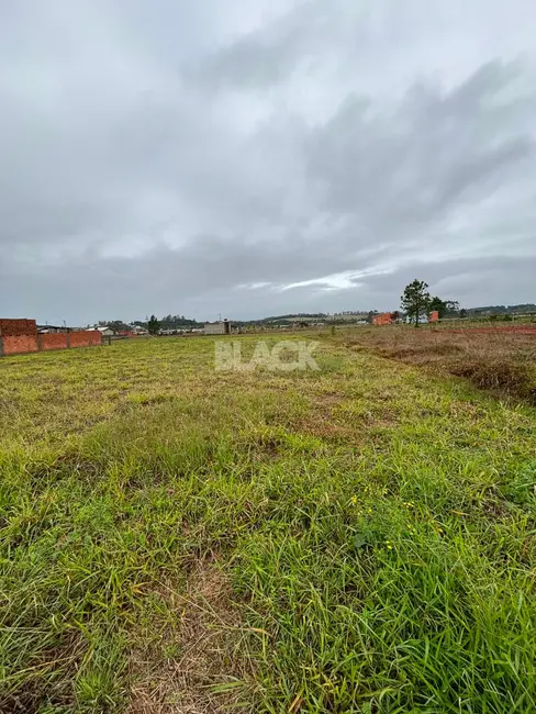 Foto 2 de Terreno / Lote à venda, 360m2 em Torres - RS