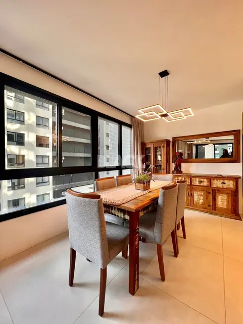 Apartamento com 2 quartos à venda, 83m2 em Centro, Torres - RS - imagem 2 Foto 2 de Apartamento com 2 quartos à venda, 83m2 em Centro, Torres - RS