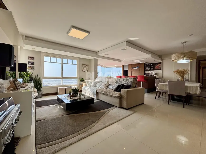 Foto 3 de Apartamento com 4 quartos à venda, 186m2 em Torres - RS