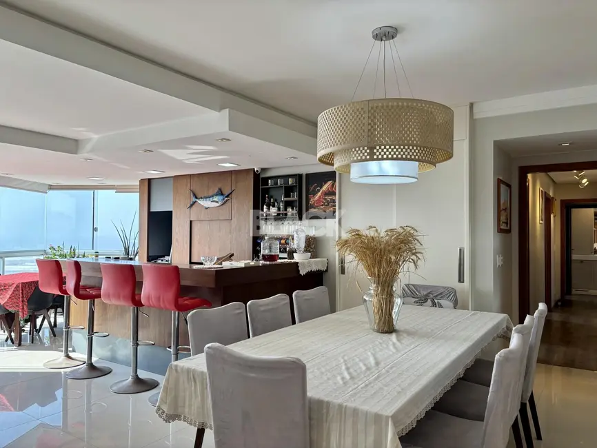 Foto 8 de Apartamento com 4 quartos à venda, 186m2 em Torres - RS
