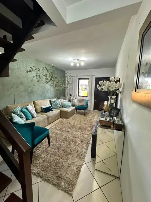 Foto 5 de Sobrado com 3 quartos à venda, 152m2 em Centro, Torres - RS