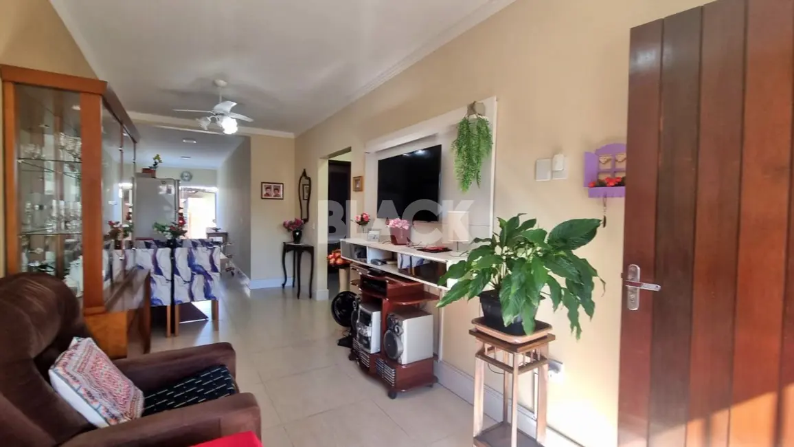 Foto 7 de Casa com 2 quartos à venda, 100m2 em Torres - RS