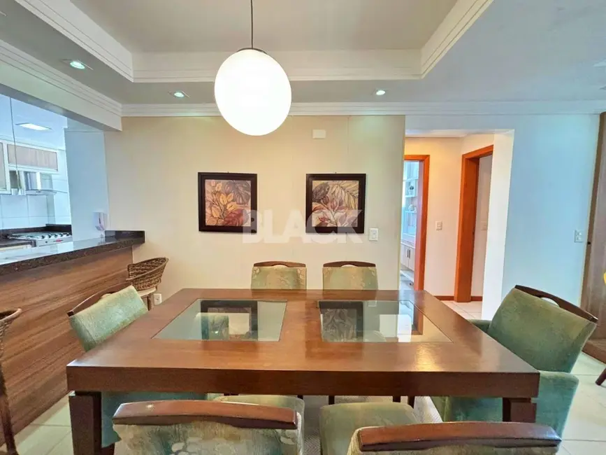 Apartamento com 2 quartos à venda, 139m2 em Centro, Torres - RS - imagem 6 Foto 6 de Apartamento com 2 quartos à venda, 139m2 em Centro, Torres - RS