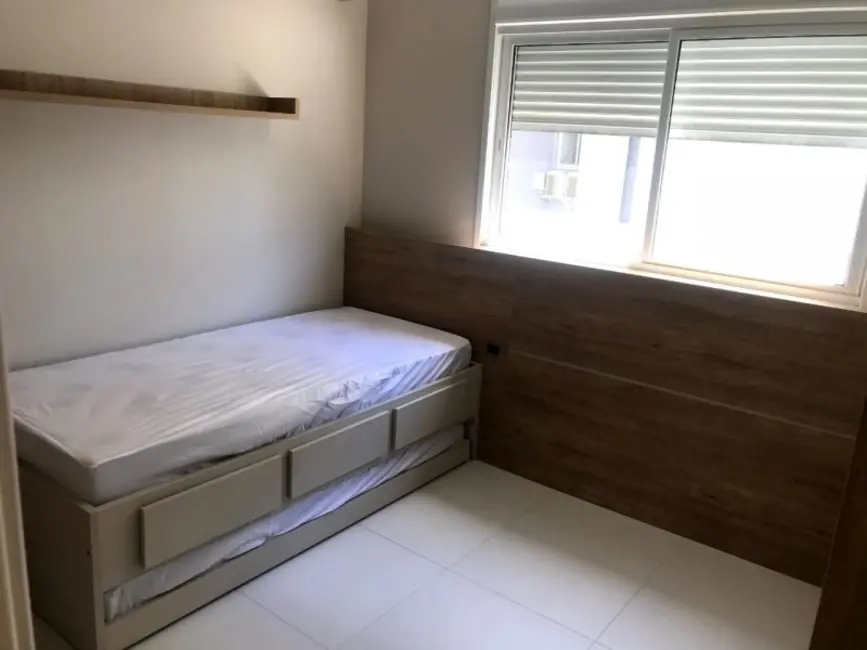 Foto 6 de Apartamento com 3 quartos à venda, 97m2 em Governador Celso Ramos - SC