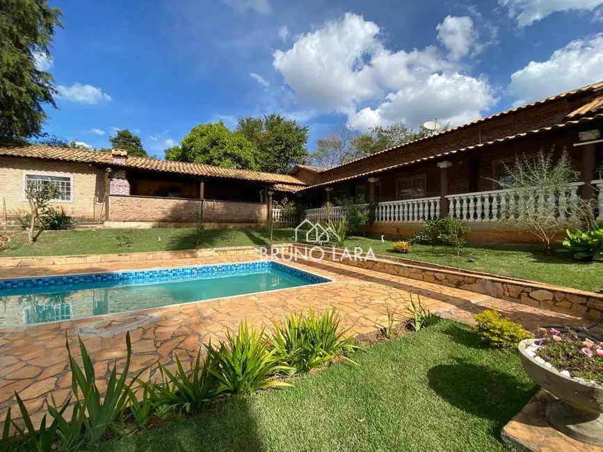 Sítio / Rancho com 4 quartos à venda, 1500m2 em Igarape - MG - imagem 8 Foto 8 de Sítio / Rancho com 4 quartos à venda, 1500m2 em Igarape - MG