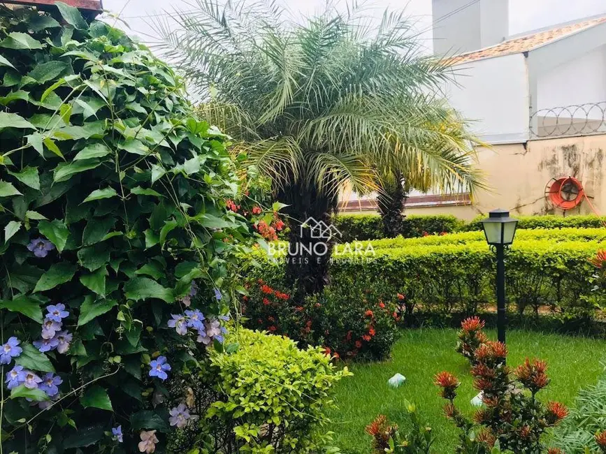 Foto 9 de Casa com 3 quartos à venda, 360m2 em Igarape - MG