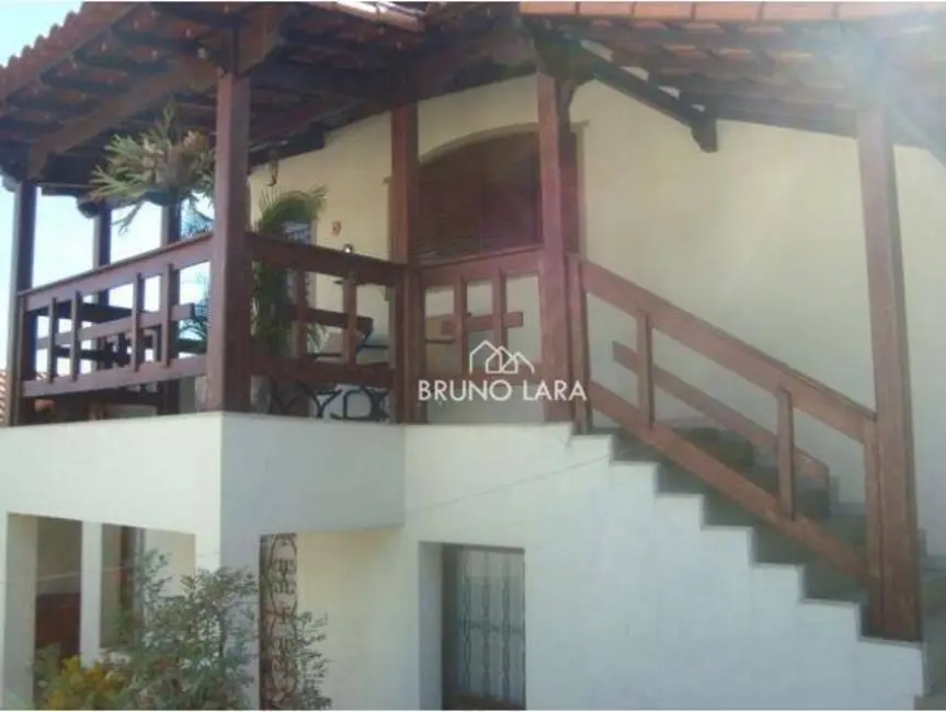 Foto 2 de Casa com 4 quartos à venda, 360m2 em Igarape - MG