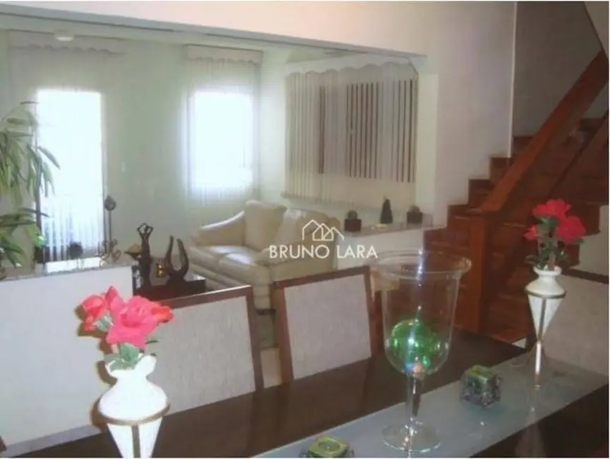 Foto 6 de Casa com 4 quartos à venda, 360m2 em Igarape - MG