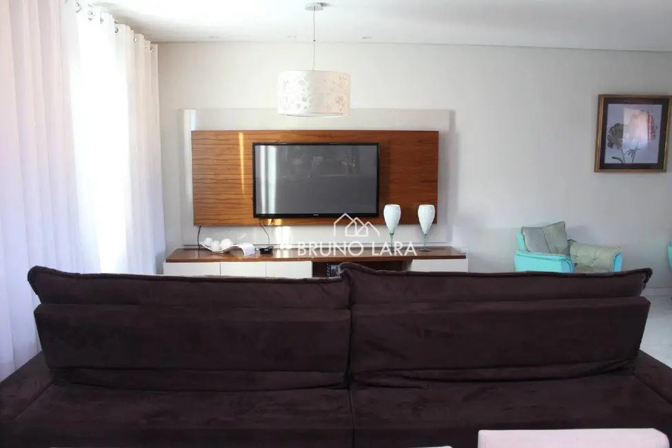 Foto 3 de Apartamento com 3 quartos à venda, 120m2 em Centro, Igarape - MG