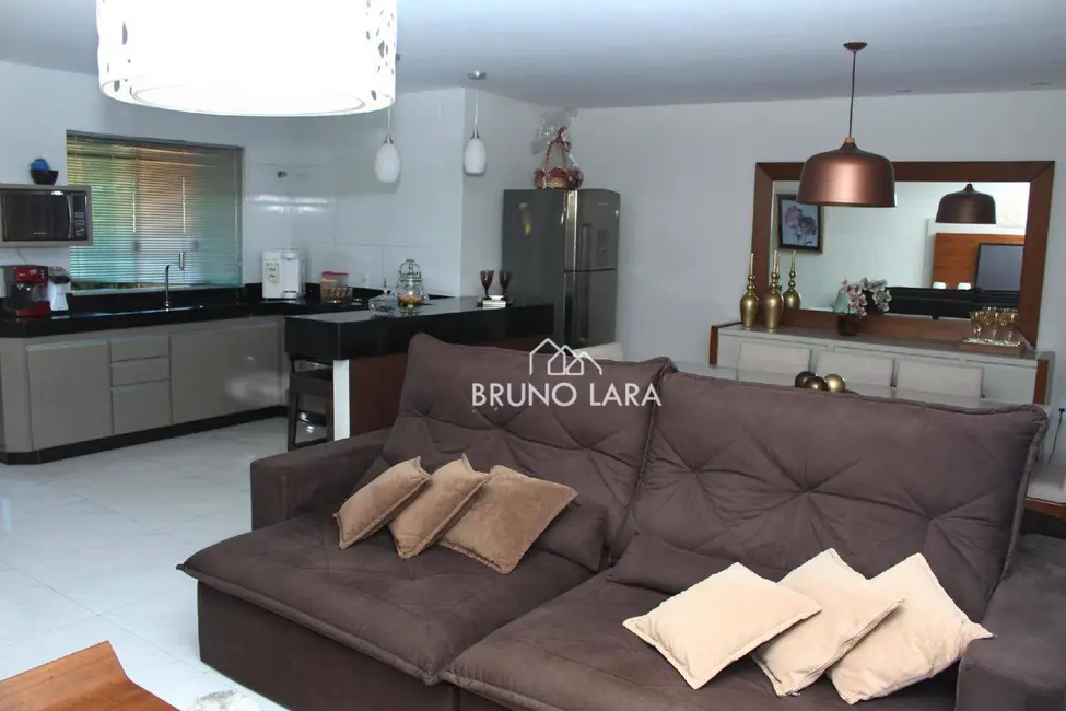 Foto 2 de Apartamento com 3 quartos à venda, 120m2 em Centro, Igarape - MG