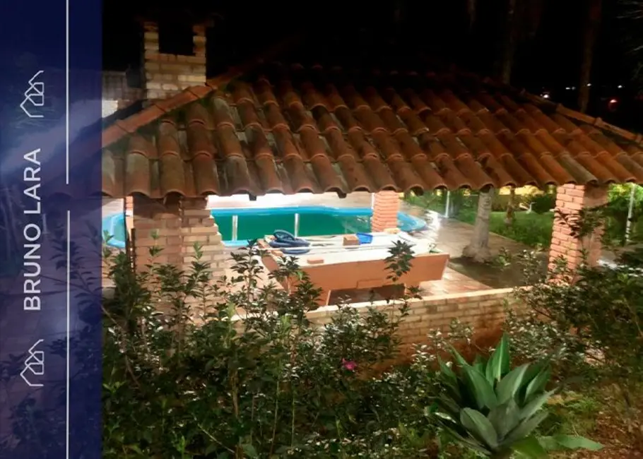 Foto 1 de Sítio / Rancho com 3 quartos à venda, 2520m2 em Igarape - MG