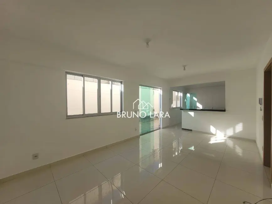 Foto 4 de Apartamento com 3 quartos para alugar, 91m2 em Igarape - MG
