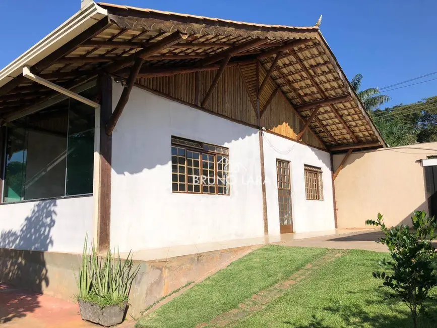 Sítio / Rancho com 2 quartos à venda, 1000m2 em Igarape - MG - imagem 3 Foto 3 de Sítio / Rancho com 2 quartos à venda, 1000m2 em Igarape - MG