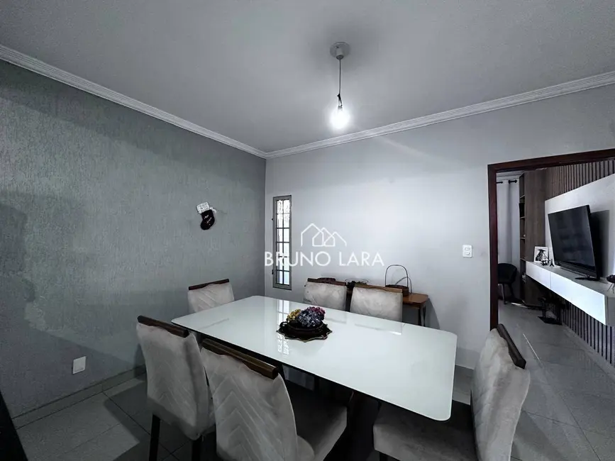 Foto 5 de Casa com 3 quartos à venda, 300m2 em Sao Joaquim De Bicas - MG