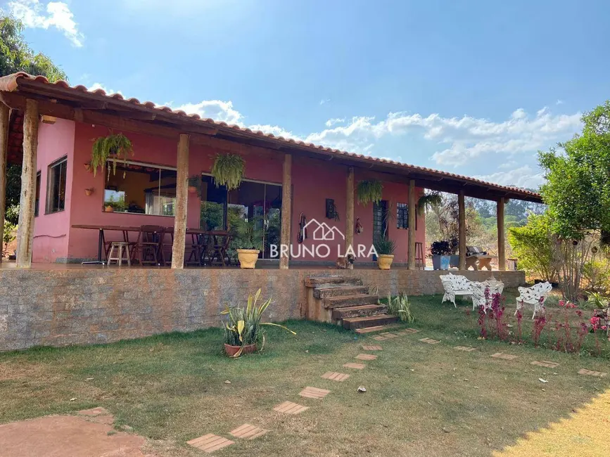 Foto 2 de Sítio / Rancho com 4 quartos à venda, 14000m2 em Mateus Leme - MG