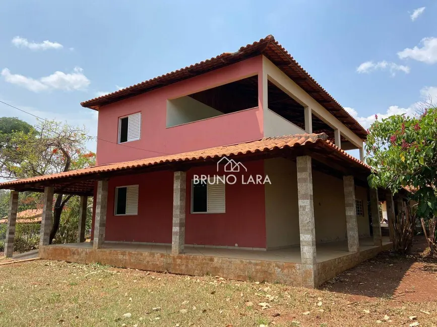 Sítio / Rancho com 6 quartos à venda, 2000m2 em Igarape - MG - imagem 3 Foto 3 de Sítio / Rancho com 6 quartos à venda, 2000m2 em Igarape - MG