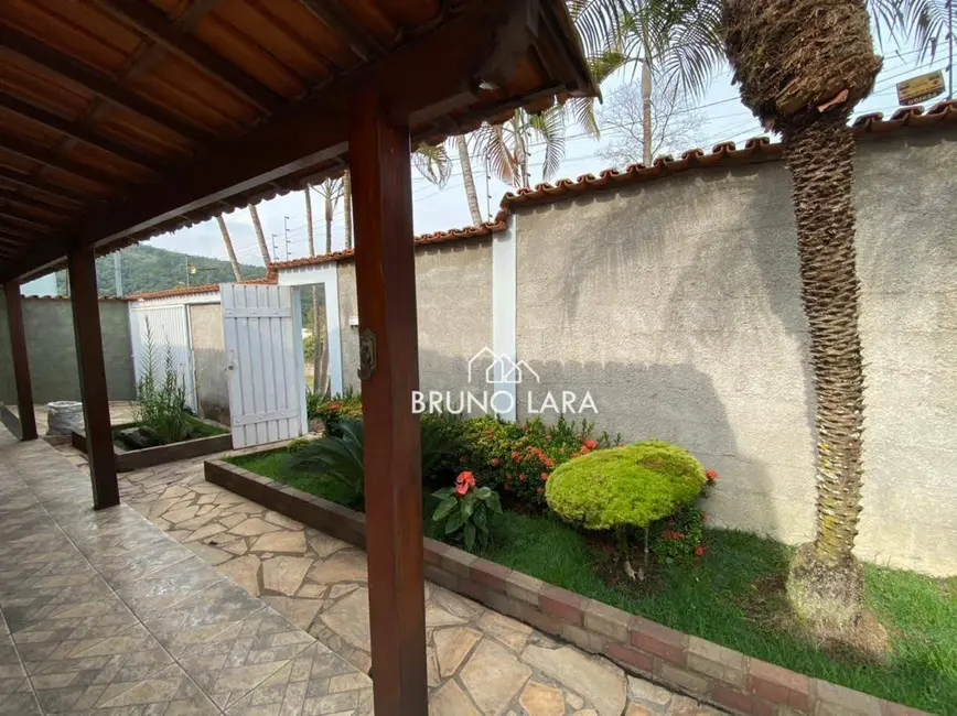 Foto 3 de Casa com 2 quartos à venda, 360m2 em Sarzedo - MG