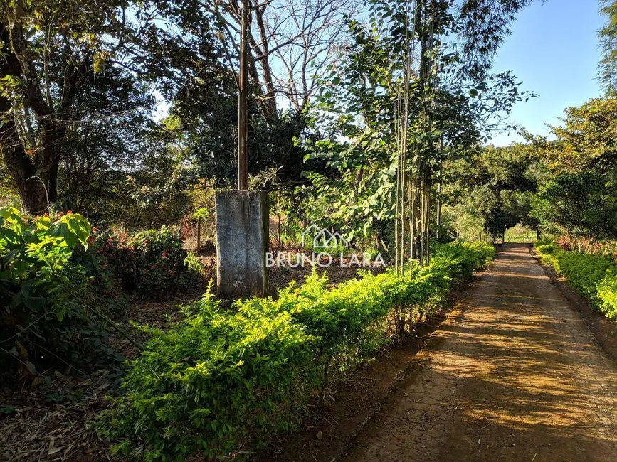 Sítio / Rancho com 2 quartos à venda, 7000m2 em Tereza Cristina, Sao Joaquim De Bicas - MG - imagem 5 Foto 5 de Sítio / Rancho com 2 quartos à venda, 7000m2 em Tereza Cristina, Sao Joaquim De Bicas - MG