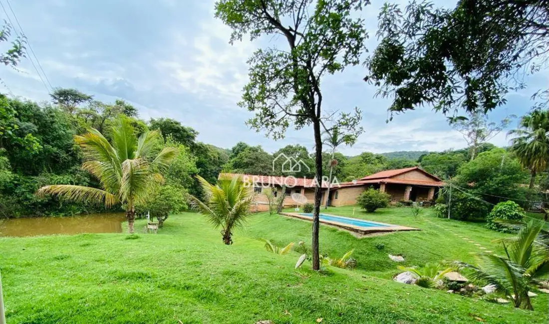 Foto 2 de Sítio / Rancho com 5 quartos à venda, 16000m2 em Sao Joaquim De Bicas - MG