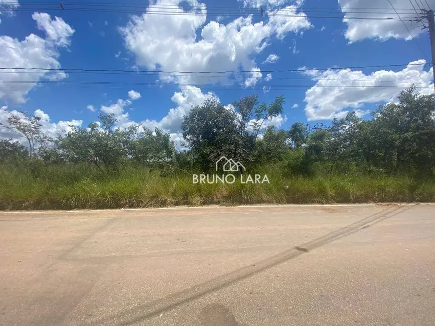 Foto 2 de Terreno / Lote à venda, 413m2 em Igarape - MG