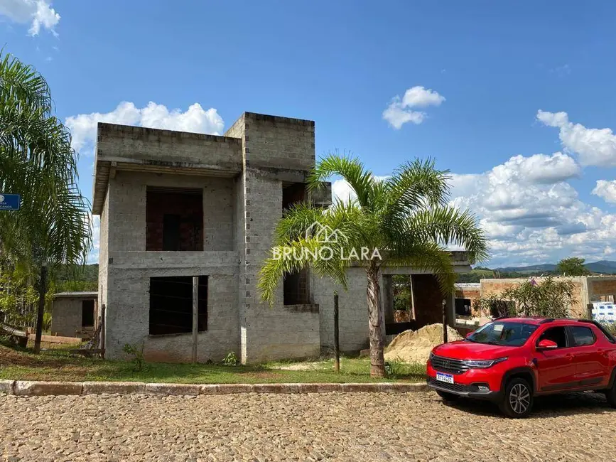 Foto 2 de Casa com 6 quartos à venda, 2500m2 em Juatuba - MG