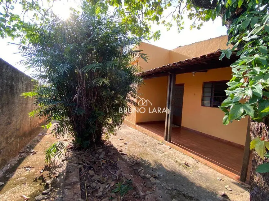 Foto 2 de Casa com 2 quartos à venda, 360m2 em Igarape - MG