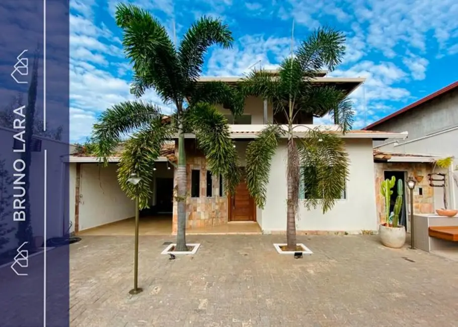 Foto 1 de Casa com 3 quartos à venda, 360m2 em Igarape - MG