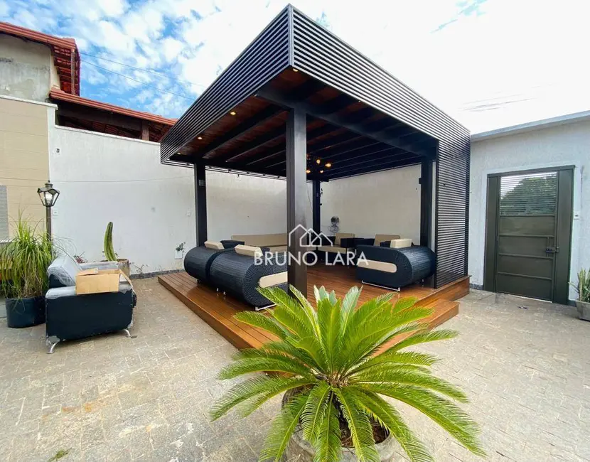 Casa com 3 quartos à venda, 360m2 em Igarape - MG - imagem 3 Foto 3 de Casa com 3 quartos à venda, 360m2 em Igarape - MG